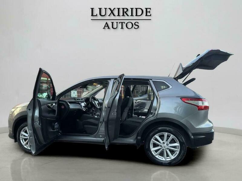 Nissan Qashqai 1.2 Dig-t Acenta Premium Grey #5