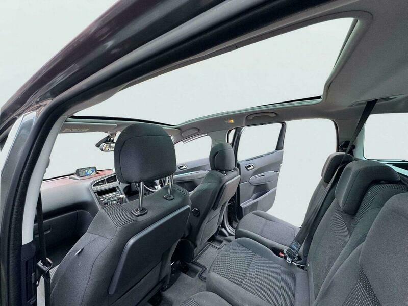 Peugeot 5008 1.6 Hdi Allure Euro 5 White #57