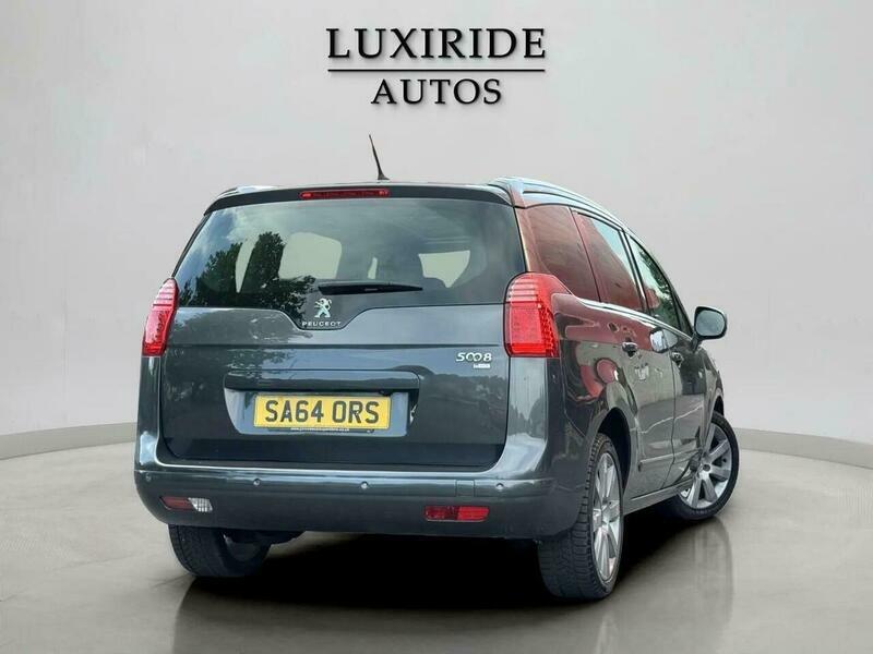 Peugeot 5008 1.6 E-hdi Allure Egc Grey #4