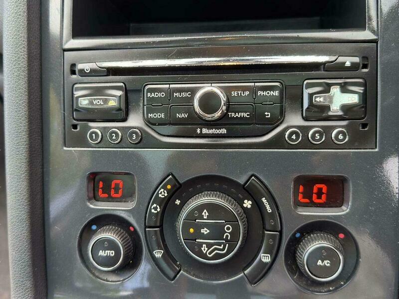 Peugeot 5008 1.6 Hdi Allure Euro 5 White #42