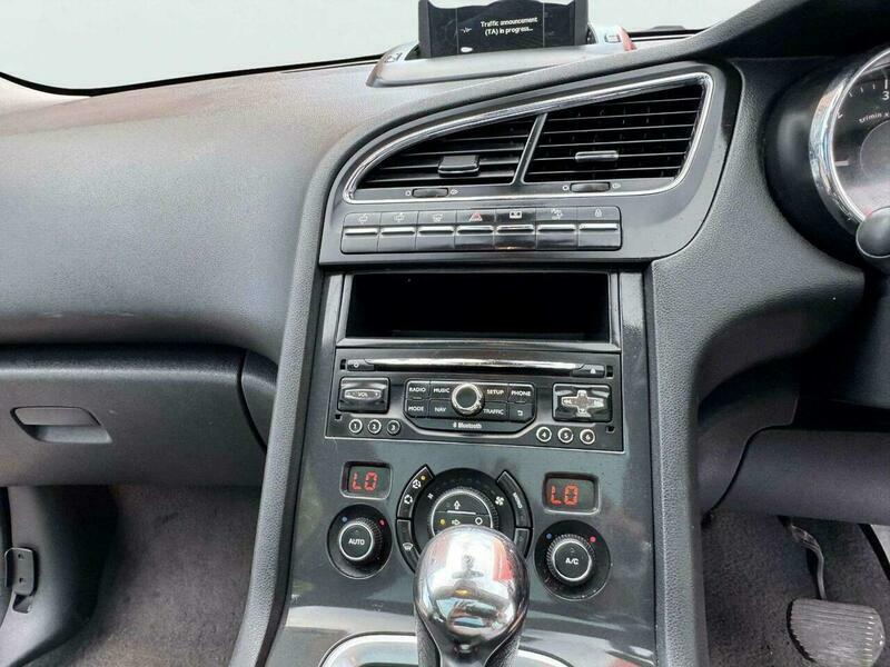 Peugeot 5008 1.6 Hdi Allure Euro 5 White #37