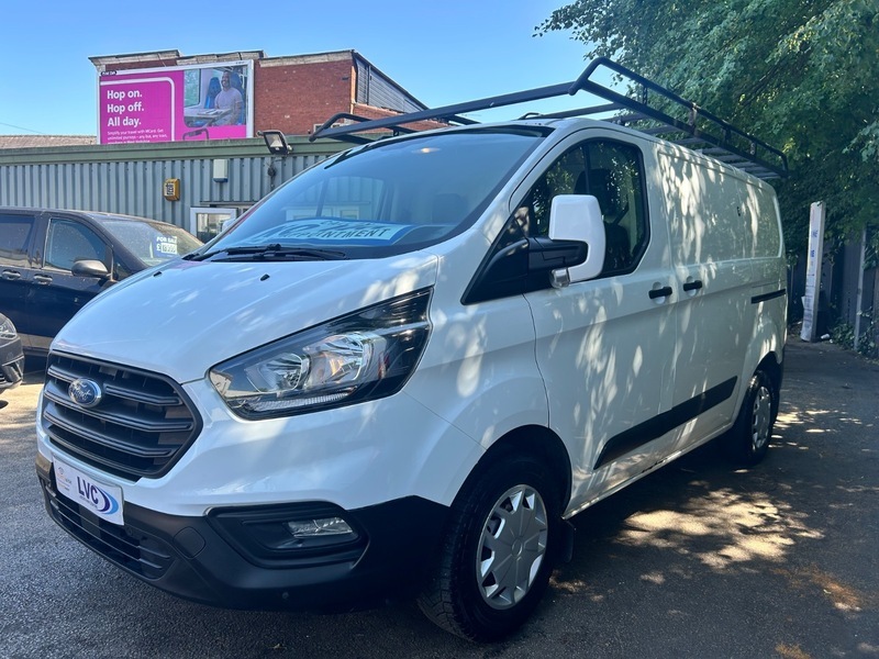 Ford Transit Custom 300 Leader P V White