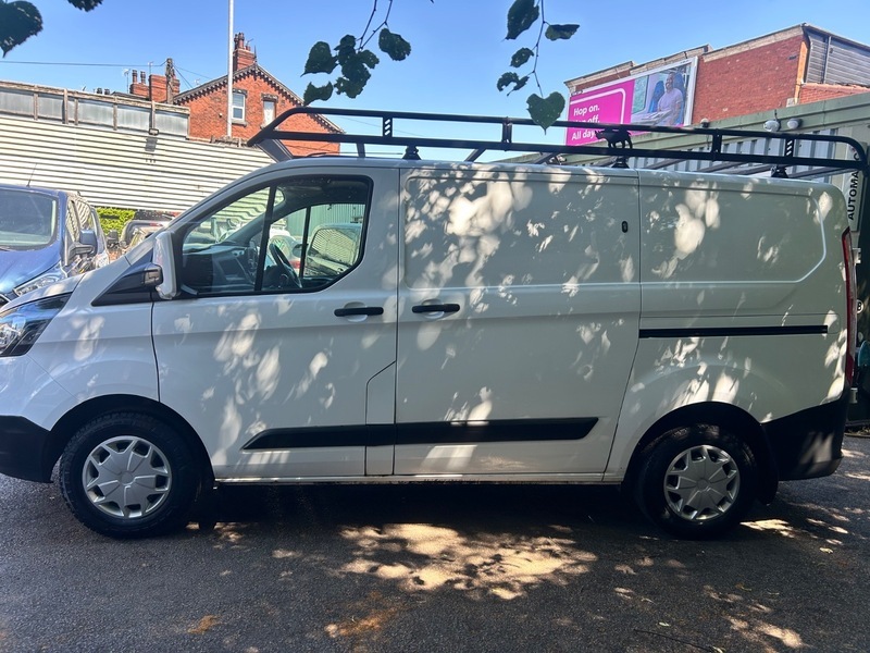 Ford Transit Custom 300 Leader P V LG70KDX White #6