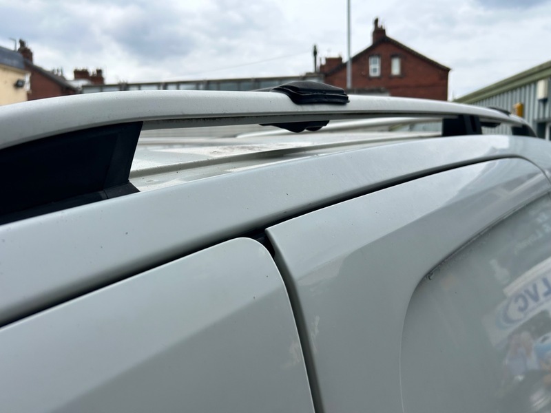 Peugeot Partner 2015 15 Hdi Silver #19