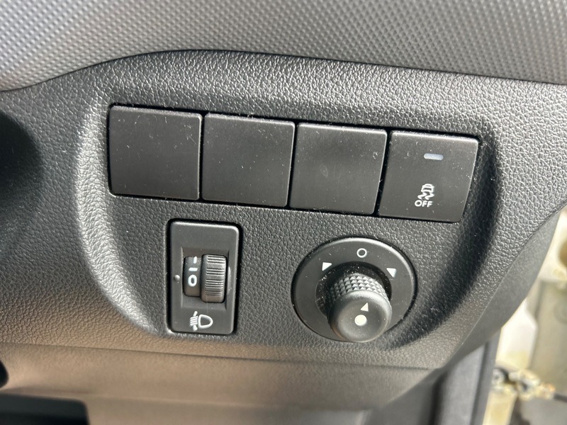 Peugeot Partner 2015 15 Hdi Silver #21