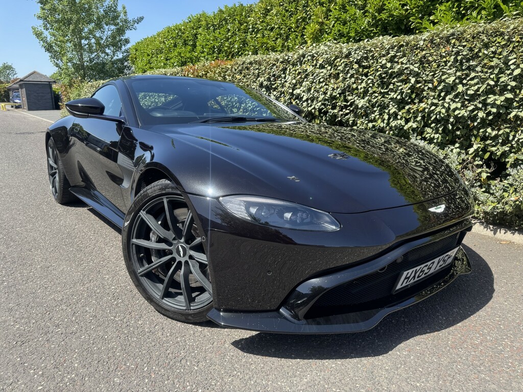 Aston Martin Vantage 4.0 V8 2019 Black