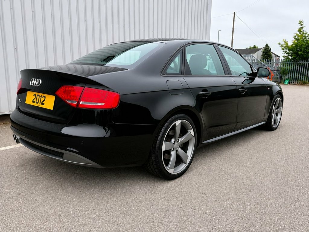 Audi A4 2L Black Edition Black #2