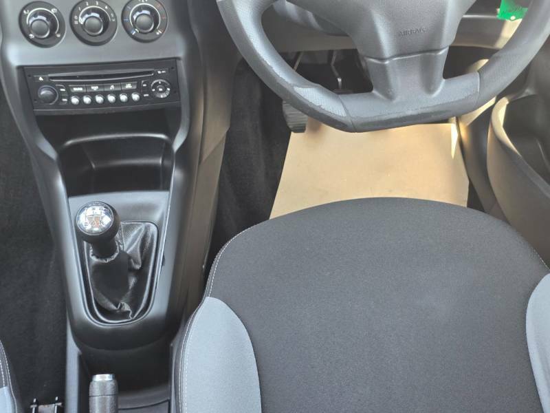 Citroen C3 Vtr Black #19
