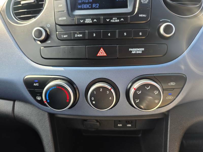 Hyundai I10 Se Orange #16