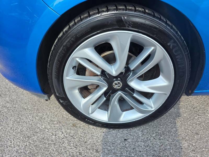 Vauxhall Adam 1.2 16V Jam Euro 5 Hatchback 2014 Red #33