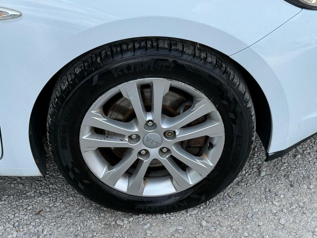 Kia Ceed 1.4 Vr7 Euro 5 White #5