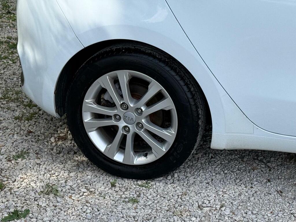 Kia Ceed Estate 1.6 Crdi Ecodynamics 2 Sportswagon Euro 5 White #10