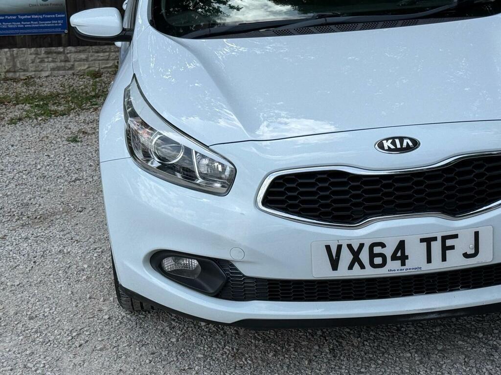 Kia Ceed Estate 1.6 Crdi Ecodynamics 2 Sportswagon Euro 5 White #26
