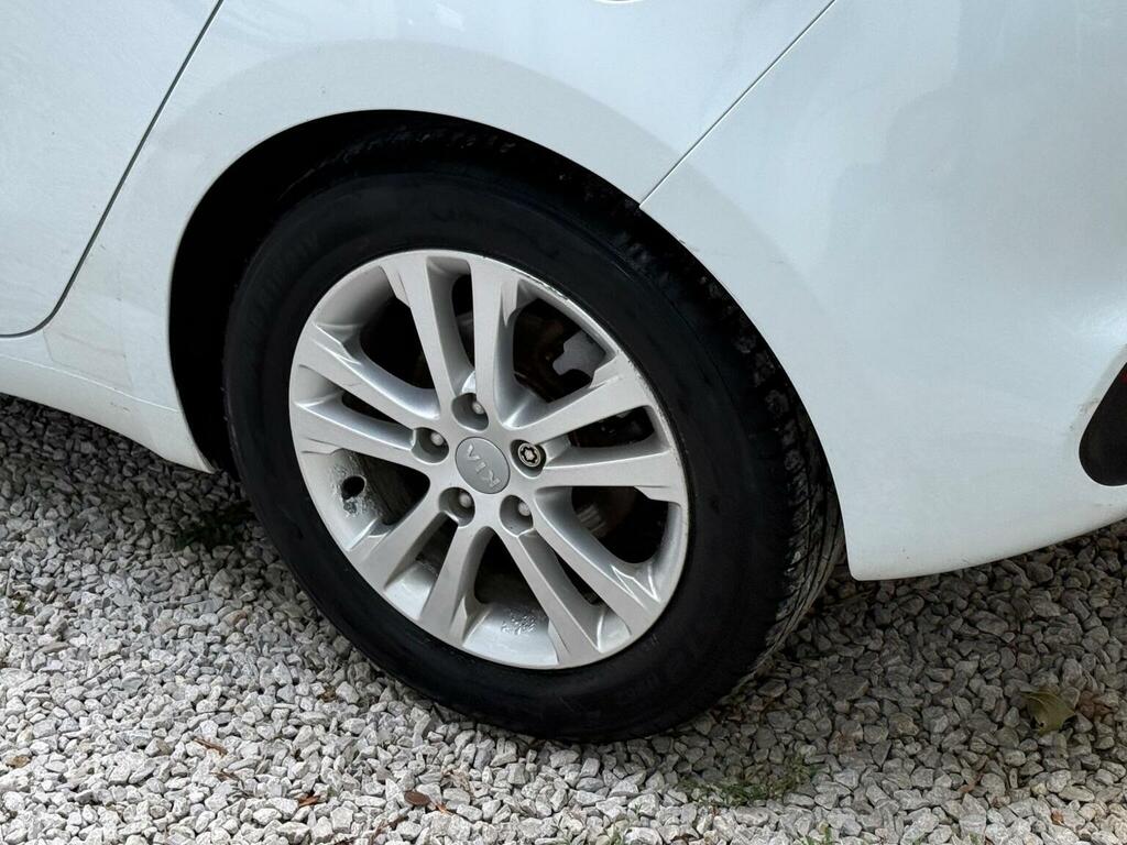 Kia Ceed Estate 1.6 Crdi Ecodynamics 2 Sportswagon Euro 5 White #17