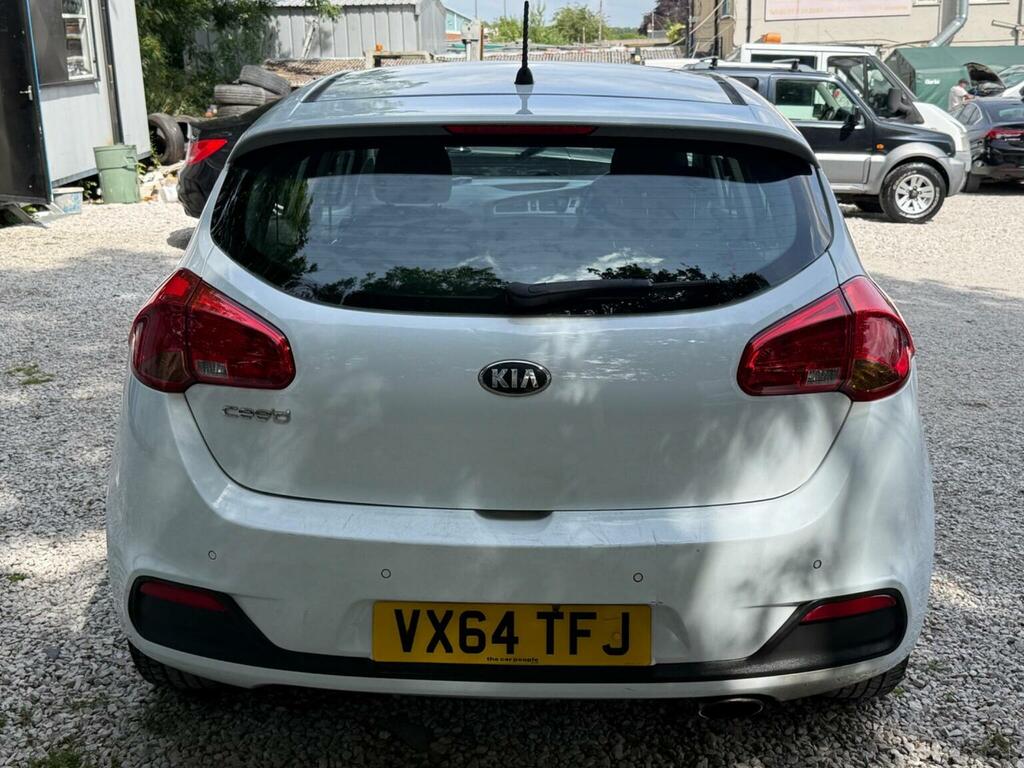 Kia Ceed Estate 1.6 Crdi Ecodynamics 2 Sportswagon Euro 5 White #12
