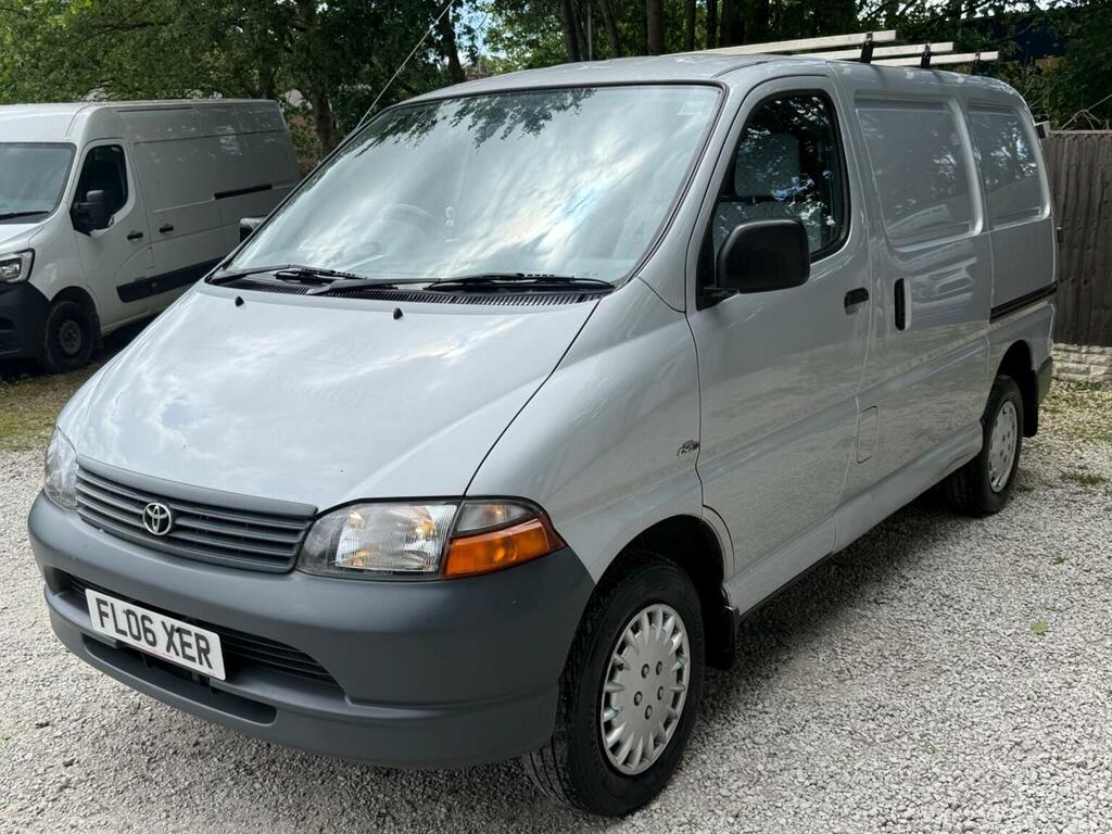 Toyota HiAce 2.5 D-4d 280 Gs 2006 Blue #23