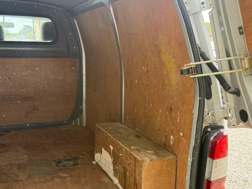 Toyota HiAce 2.5 D-4d 280 Gs 2006 Blue #13