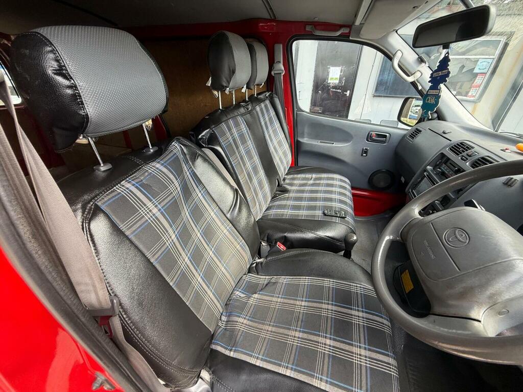 Toyota HiAce 2.5 D-4d 300 Gls 1 Side1 Rear Door Red #3