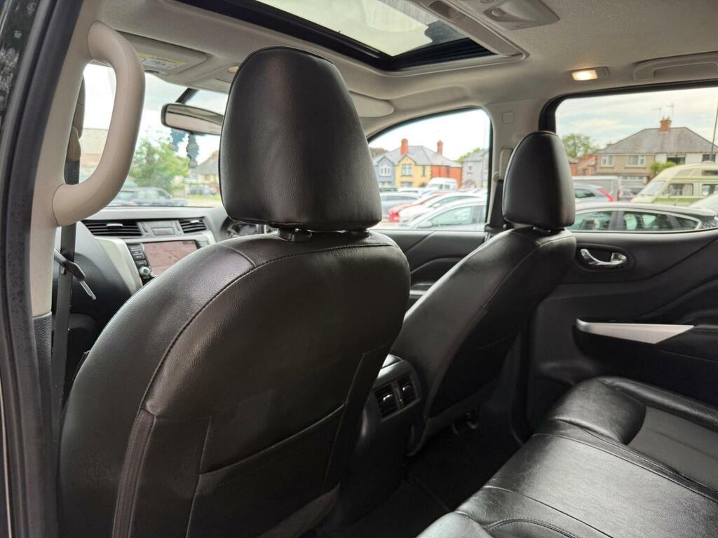 Nissan Navara Double Cab Pick Up N-guard 2.3Dci 190 Tt 4Wd Grey #21