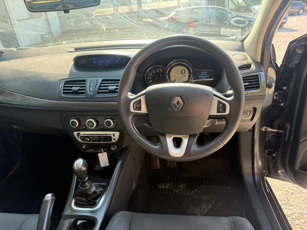 Renault Megane 1.6 16V Expression Euro 5 Grey #2