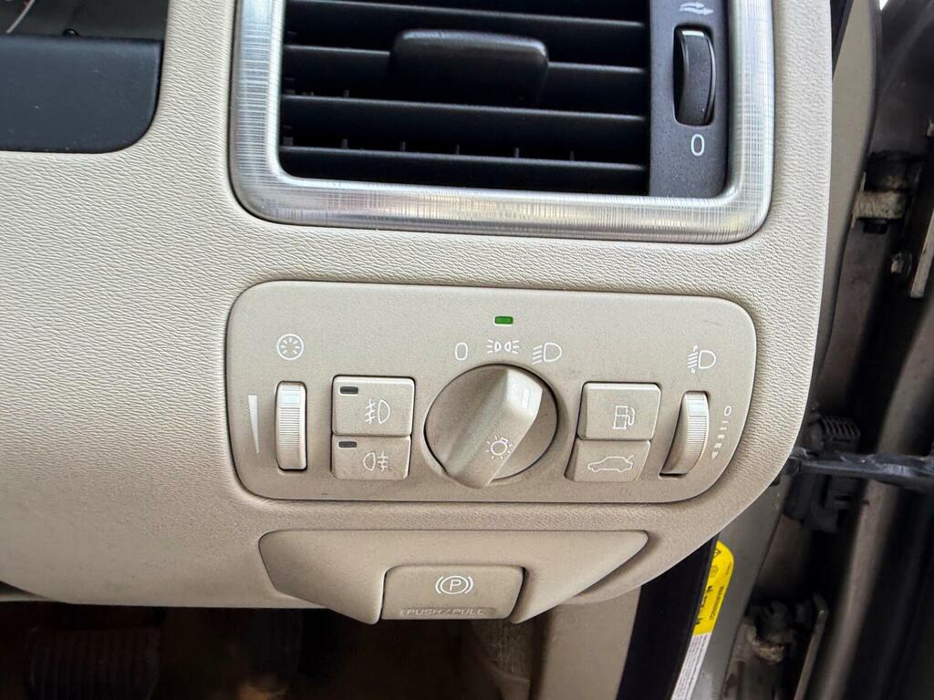 Volvo V70  Grey #32