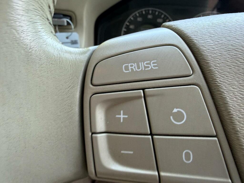 Volvo V70  Grey #34