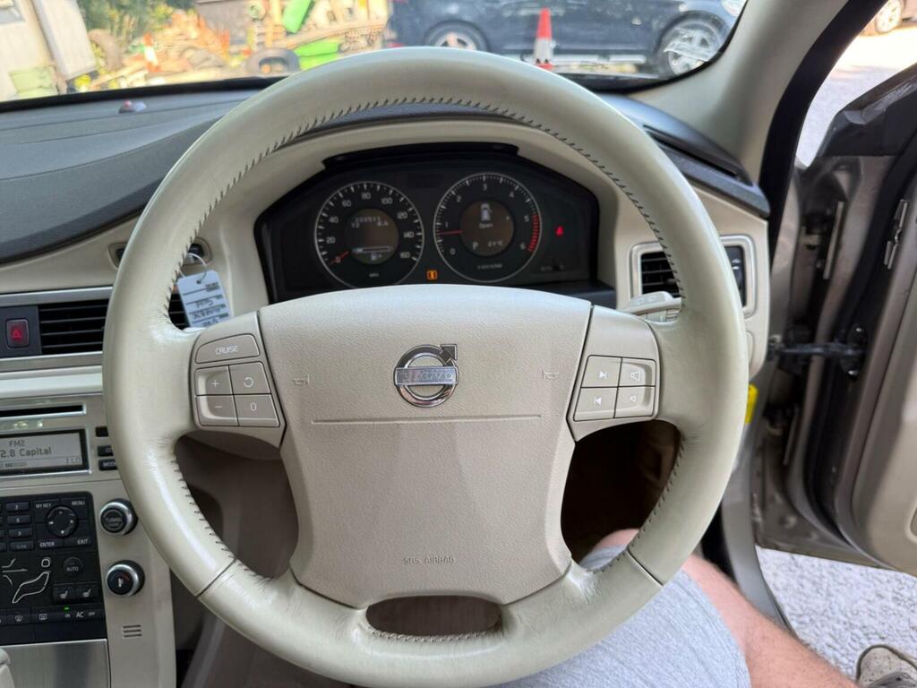 Volvo V70  Grey #29