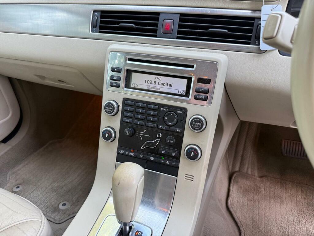 Volvo V70  Grey #36