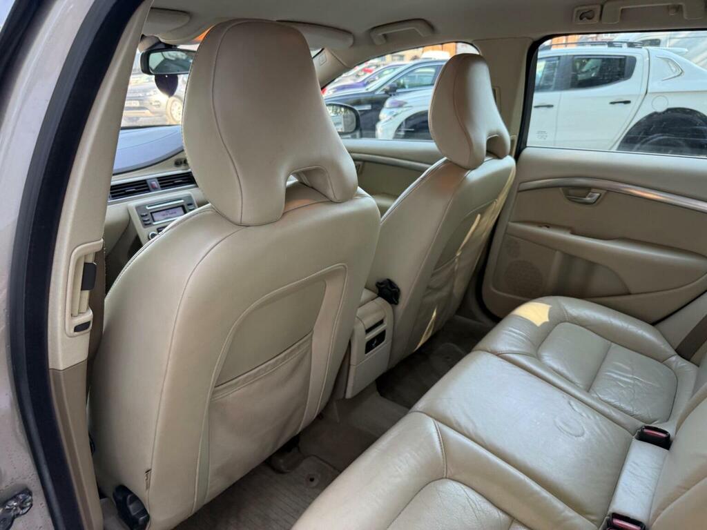 Volvo V70  Grey #17