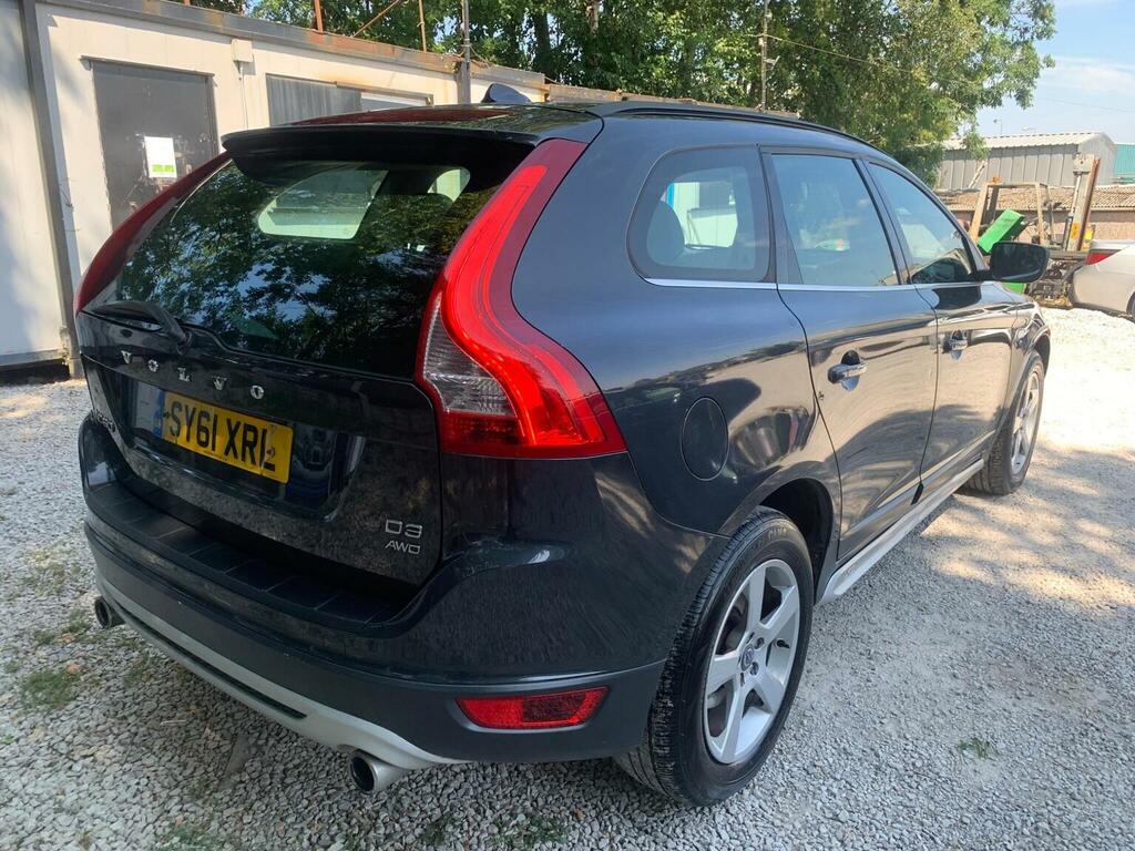 Volvo XC60 Silver #22