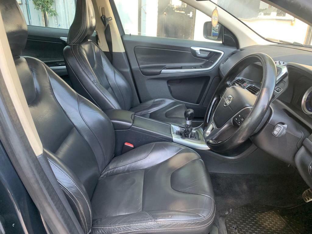 Volvo XC60 Silver #44