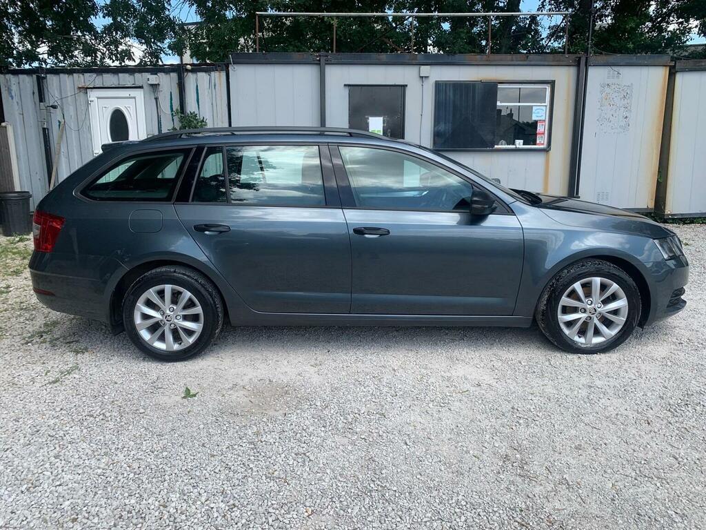 Skoda Octavia 1.6 Tdi Cr S Dsg Euro 6 Ss Grey #6