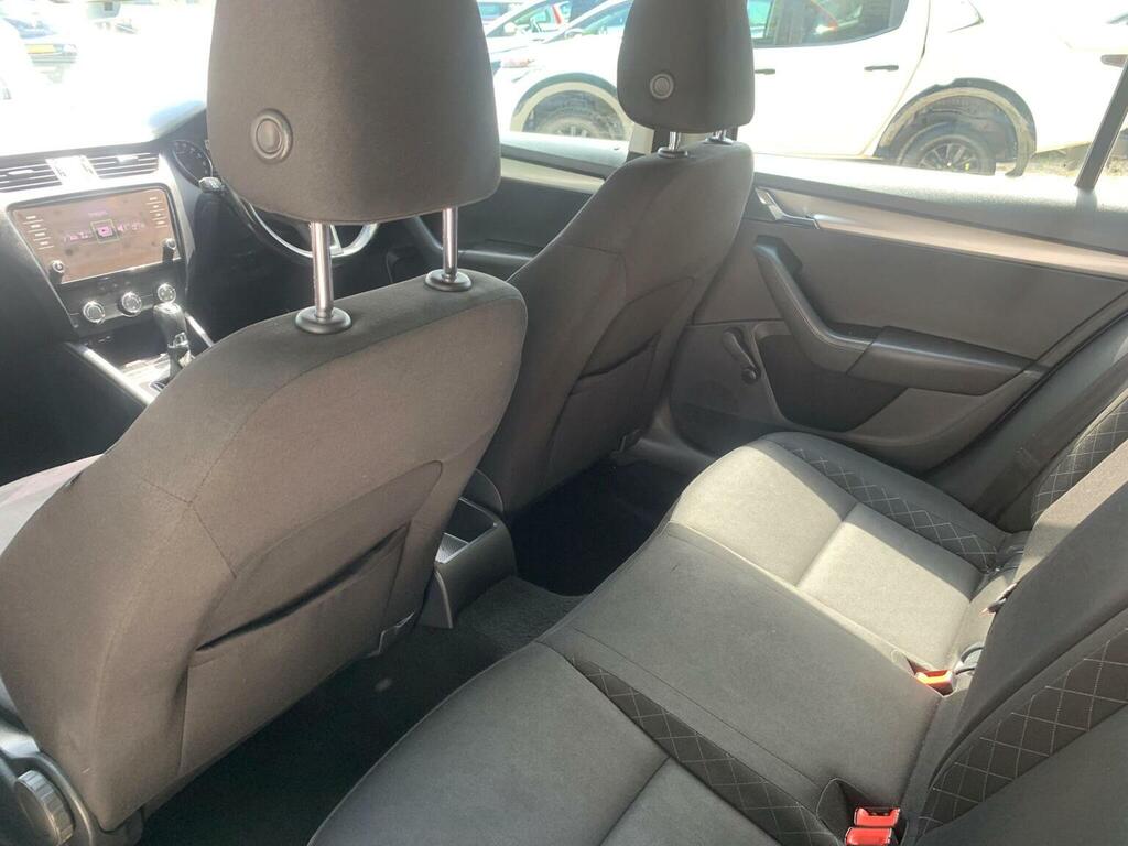 Skoda Octavia Silver #37
