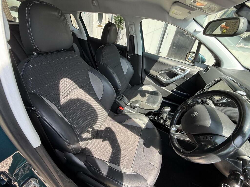 Peugeot 2008 Suv 1.6 Bluehdi Allure Euro 6 Ss 201767 DU67AOE Green #3