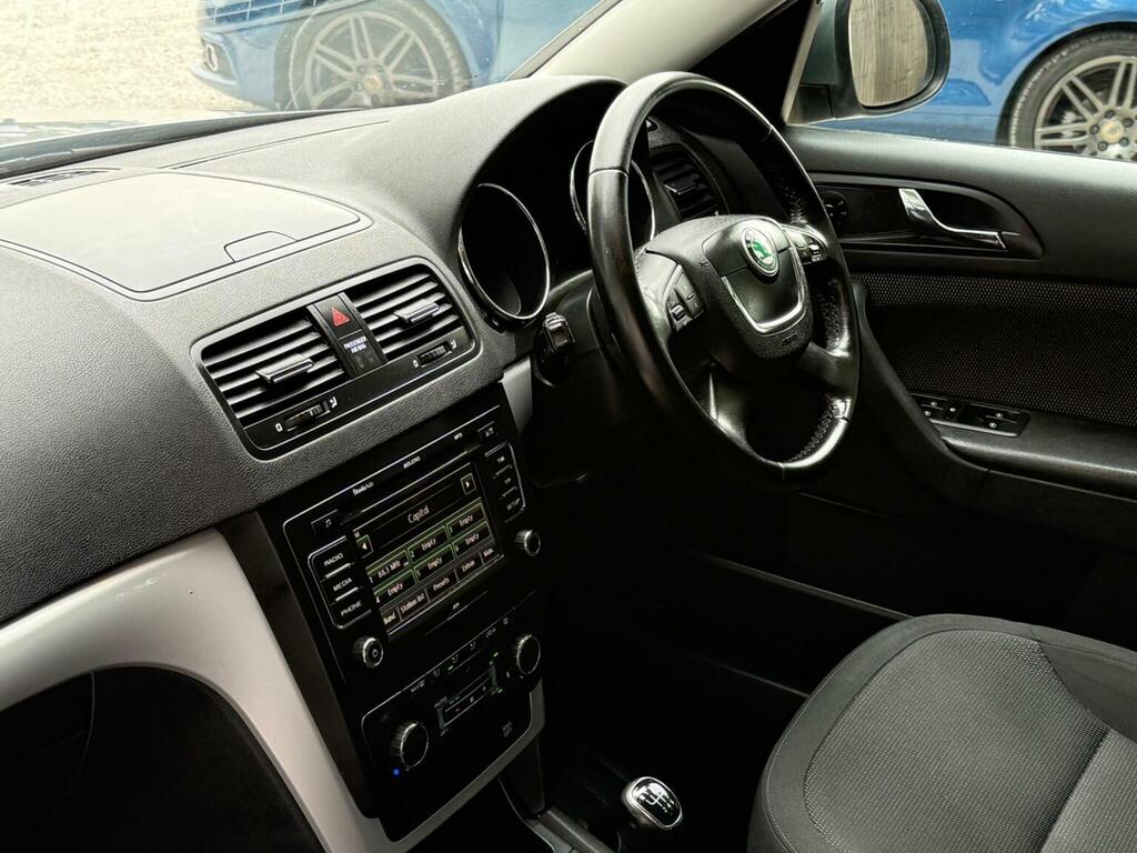 Skoda Yeti 1.2 Tsi Silver #20