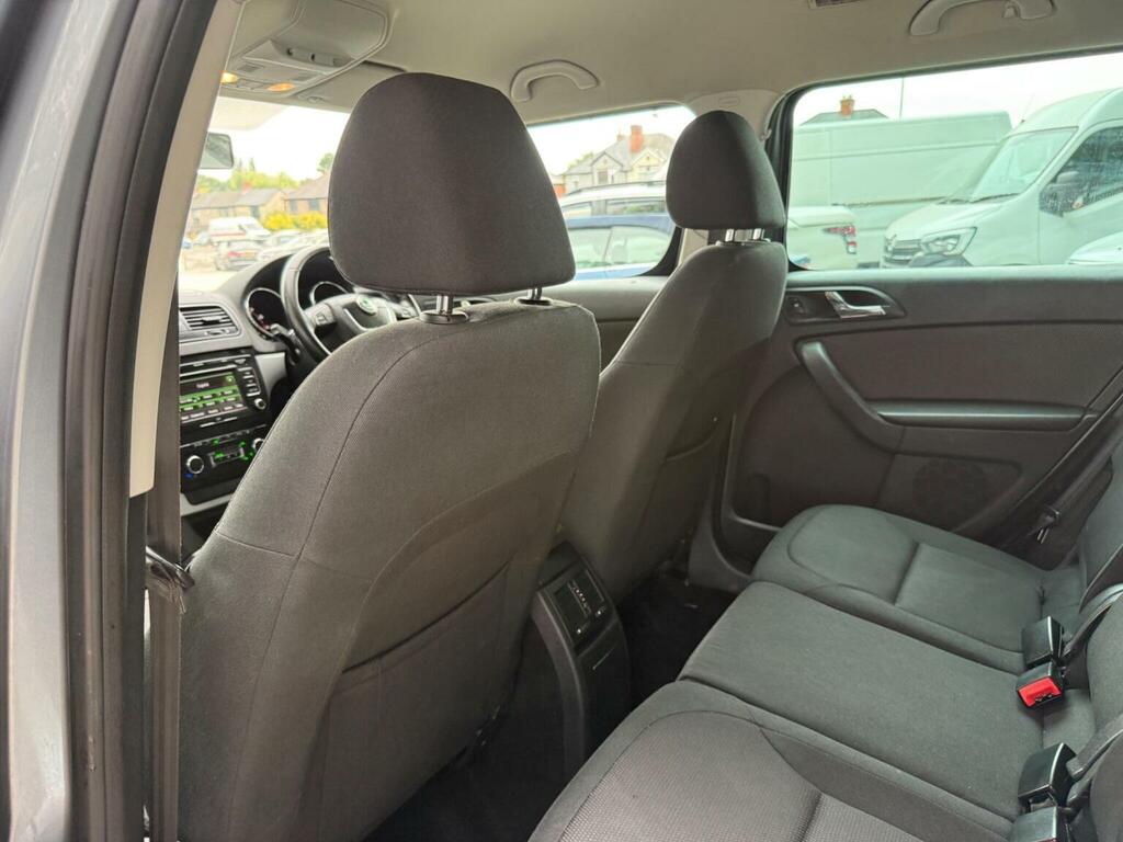 Skoda Yeti 1.2 Tsi Silver #18