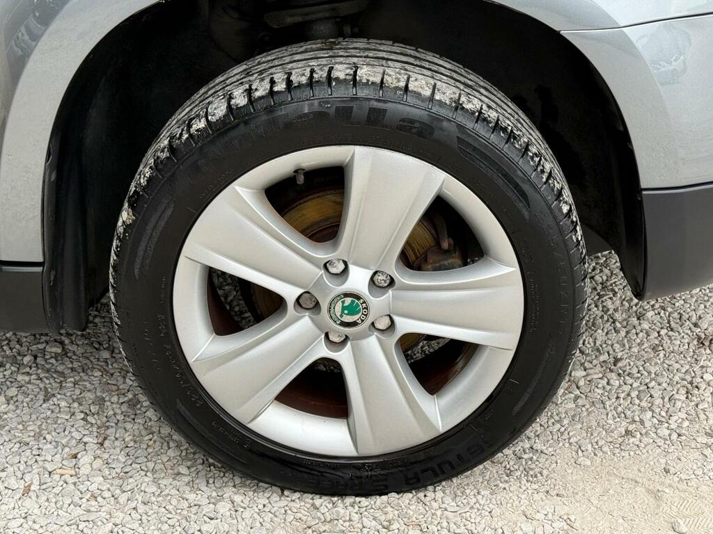 Skoda Yeti 1.2 Tsi Se Euro 5 Grey #4