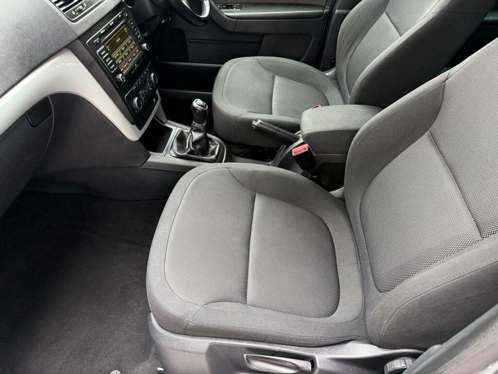 Skoda Yeti 1.2 Tsi Silver #21