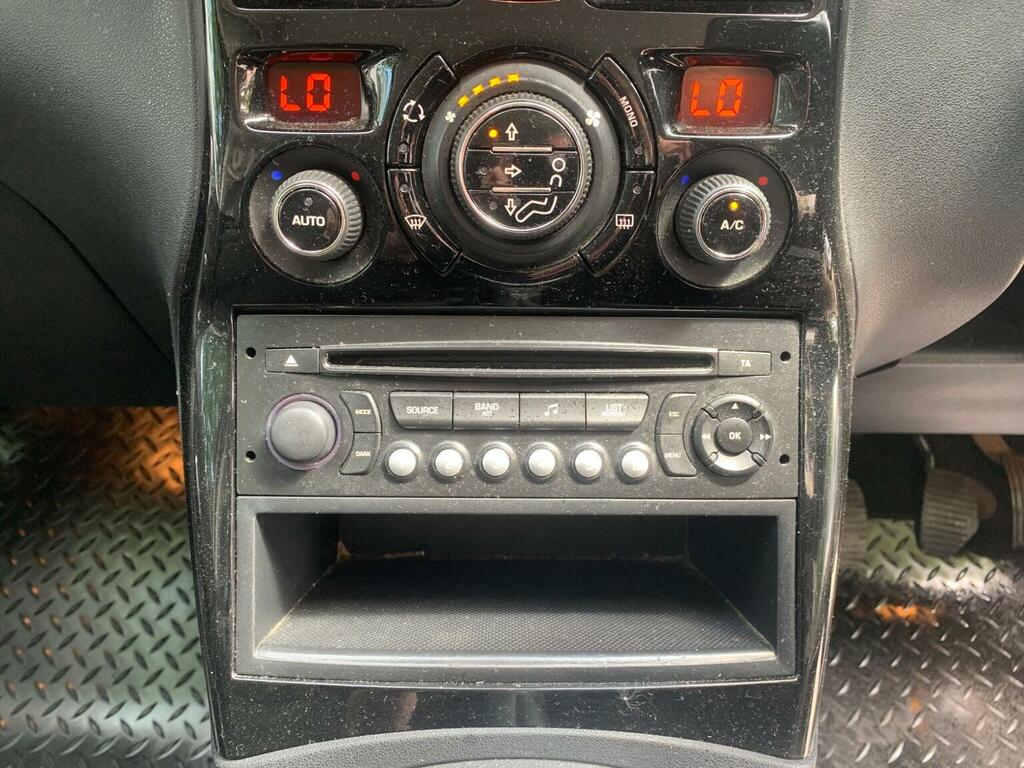 Citroen C3 Picasso Vtr Plus Hdi Silver #26