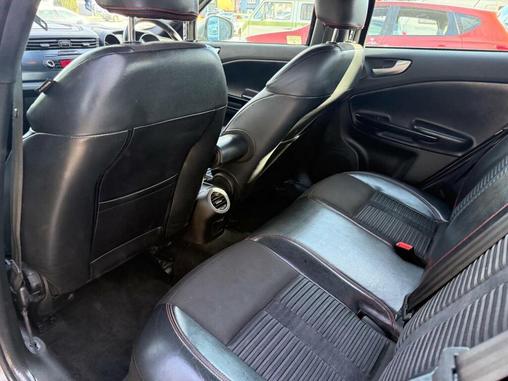 Alfa Romeo Giulietta Tb Multiair Lusso White #16