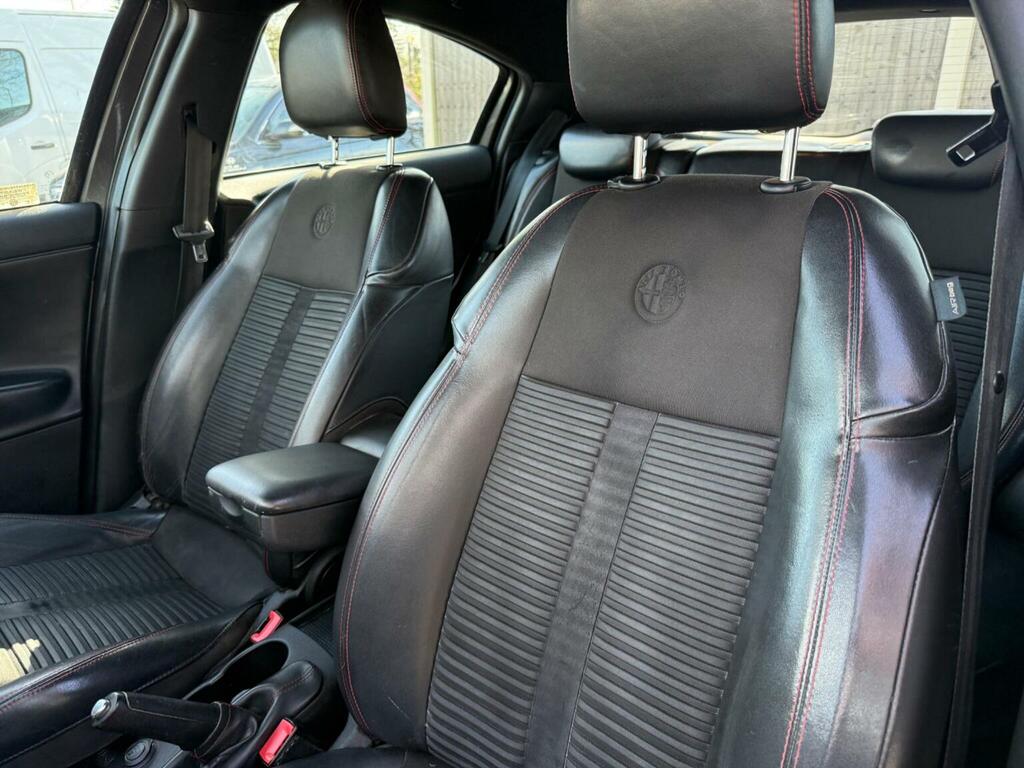 Alfa Romeo Giulietta Tb Multiair Lusso White #12