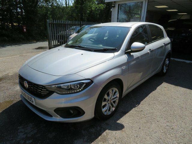 Fiat Tipo 2019 1.4 Mpi Easy Plus Hatchback Grey #3