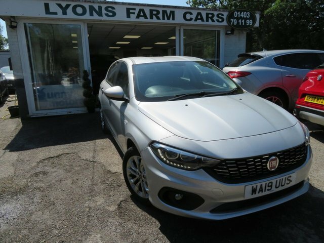 Fiat Tipo 2019 1.4 Mpi Easy Plus Hatchback Grey