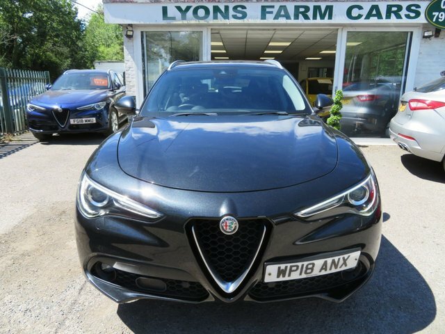 Alfa Romeo Stelvio 2018 2.2 Td Speciale Suv Q4 A Black #6