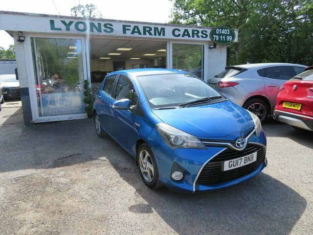 Toyota Yaris 2017 1.5 Vvt-h Icon Hatchback Hybrid E- Blue