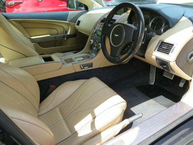 Aston Martin DB9 Blue #28