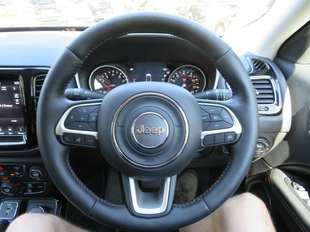 Jeep Compass Compass Limited Edition Multiair II 4X2 Black #16