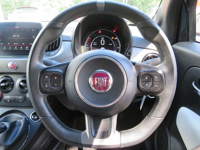 Fiat 500 Lounge White #12