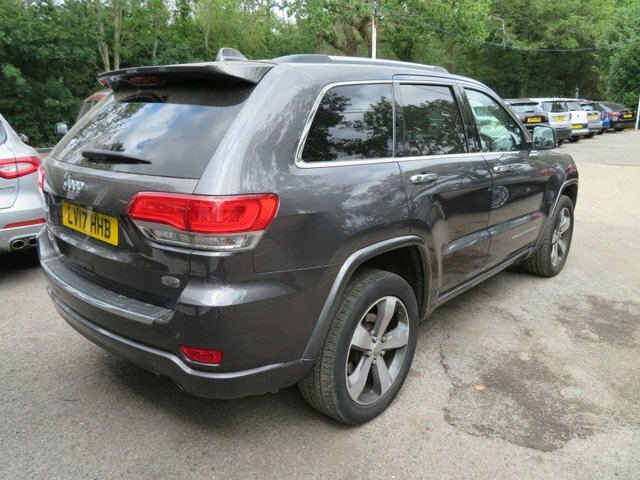 Jeep Grand Cherokee 2017 3.0 V6 Crd Overland Suv 4Wd E Grey #6