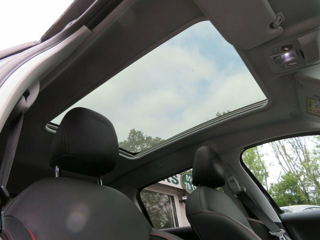 Peugeot 2008 1.2 Puretech Active Black #36